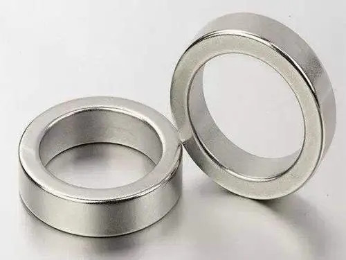Imanes de NdFeB del anillo N52 con el galvanizado para el uso industrial