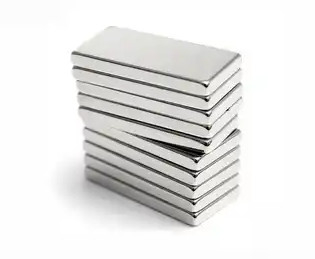 Imanes rectangulares grandes de encargo profesionales de los imanes N30H-N52H del neodimio