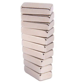 Imanes sinterizados potentes del neodimio del imán de NdFeB del bloque de la capa del Zn