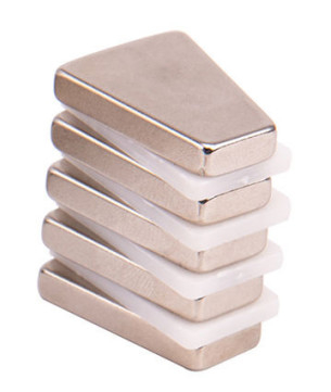 Imanes de encargo N42 N45 N48 N50 N54 N52 del neodimio del trapezoide