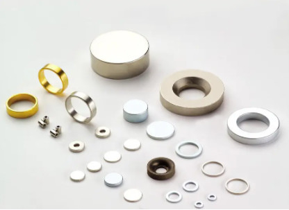 Alrededor sinterizado Ring Ndfeb Magnets Ni-Cu-Ni Coating para industrial